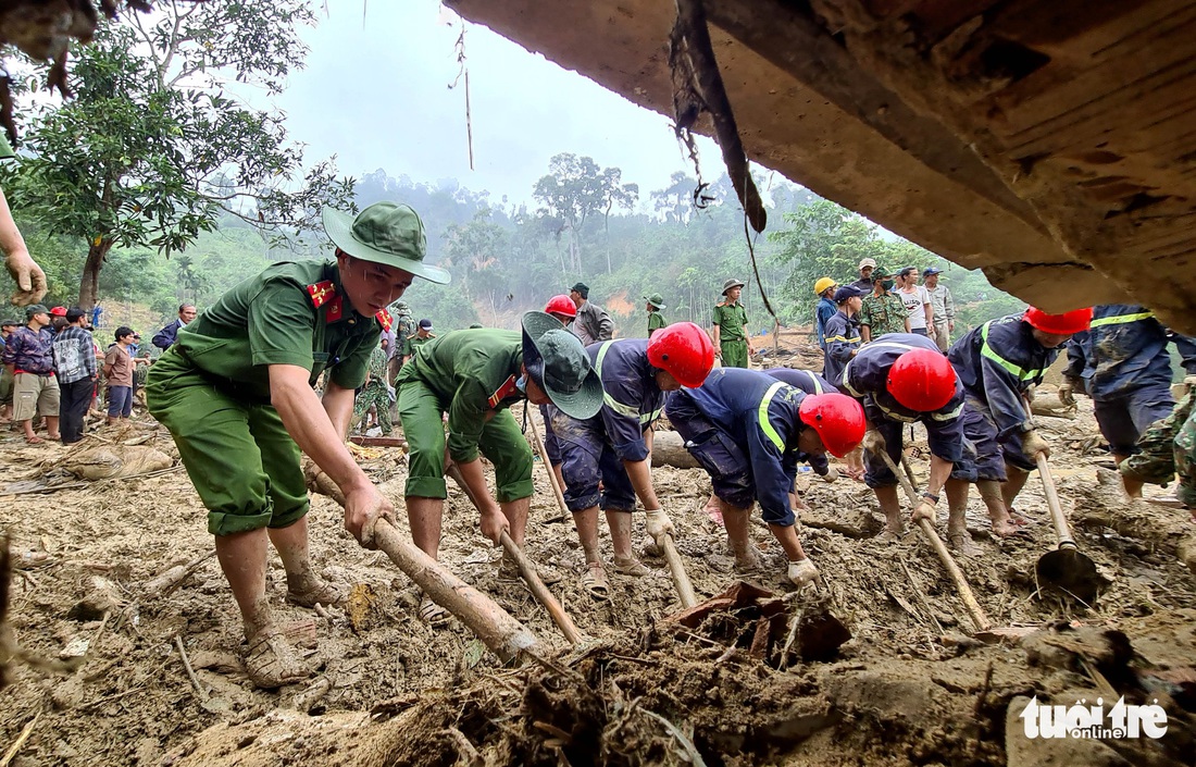 Cuộc tìm kiếm nhiều nước mắt bên dòng sông Leng - Ảnh 7.