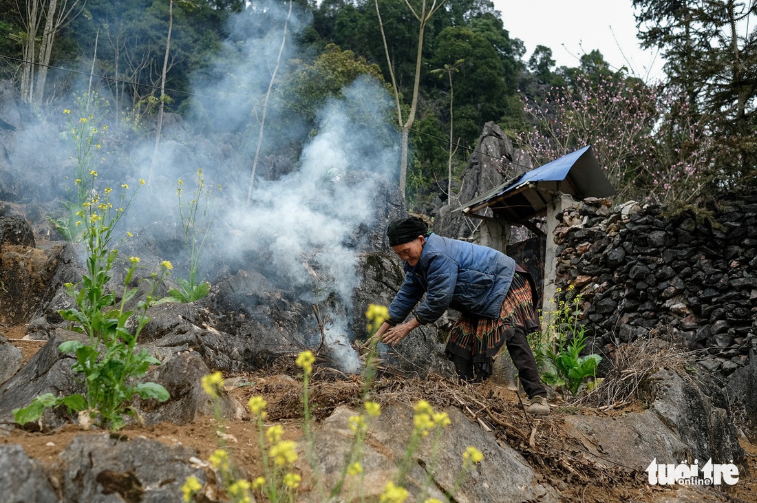 Có nên thu phí để phát triển du lịch cao nguyên đá Đồng Văn? - Ảnh 4.