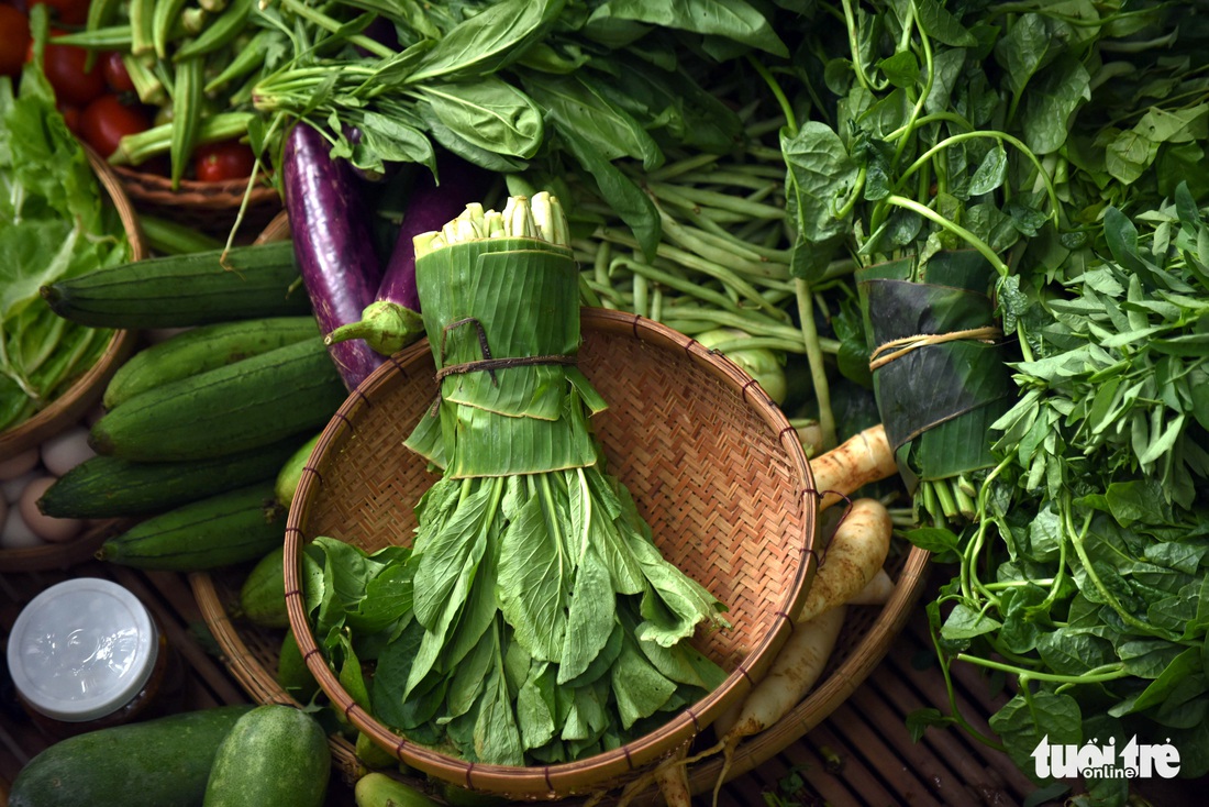 Chợ quê sáng chủ nhật đủ các món hàng dân dã hiếm có giữa trung tâm Sài Gòn - Ảnh 7. Chợ quê sáng chủ nhật đủ các món hàng dân dã hiếm có giữa trung tâm Sài Gòn - Ảnh 7.