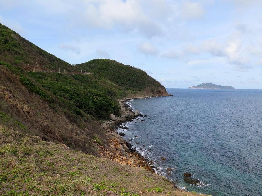 Thong dong Côn Đảo những ngày hè đẹp nhất trong năm - Ảnh 4.