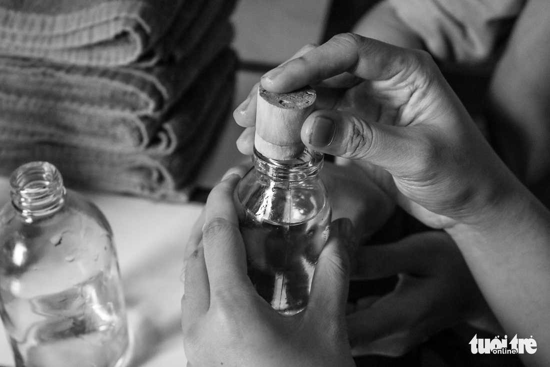 Nơi làm việc không âm thanh, không ánh sáng nhưng đầy tiếng cười - Ảnh 6. Nơi làm việc không âm thanh, không ánh sáng nhưng đầy tiếng cười - Ảnh 6.