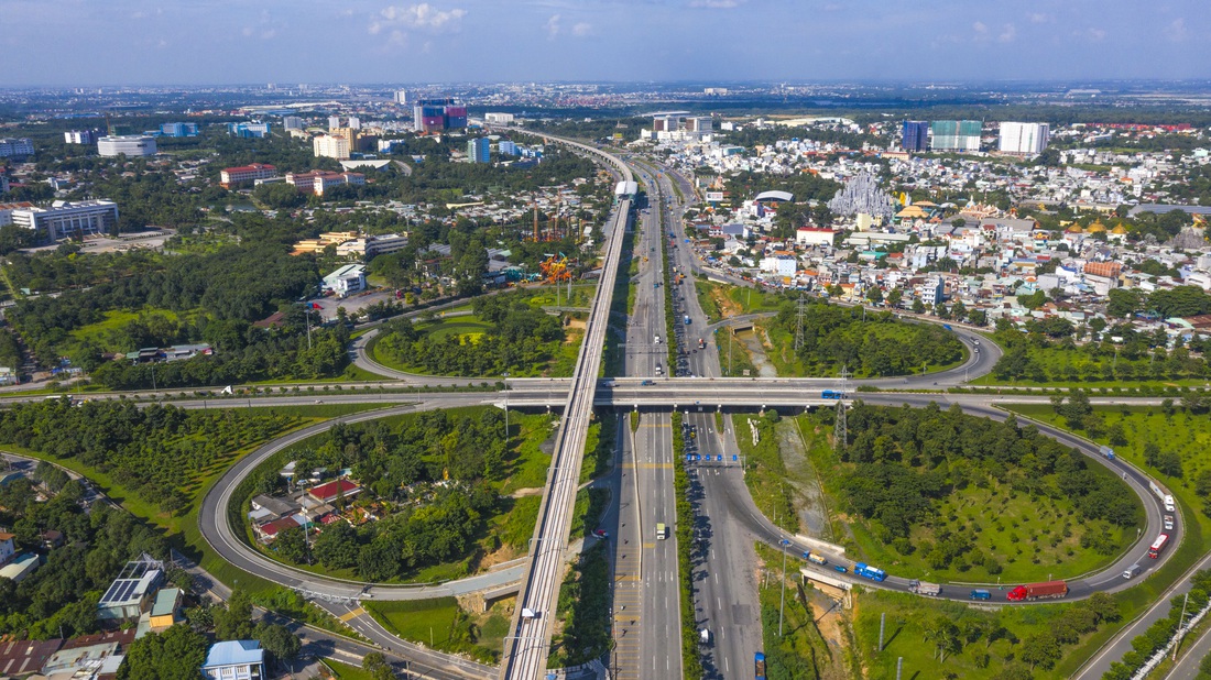 Ngắm hình hài dự án metro số 1 Bến Thành - Suối Tiên sắp hình thành - Ảnh 14.