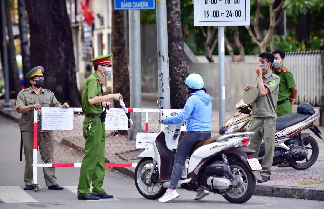 Những điểm tựa thầm lặng mùa thi - Ảnh 8.