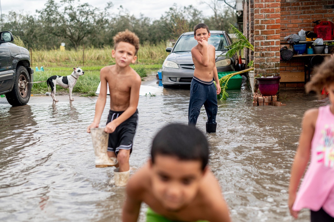 Chùm ảnh bang Louisiana tan hoang vì bão Ida - Ảnh 6.