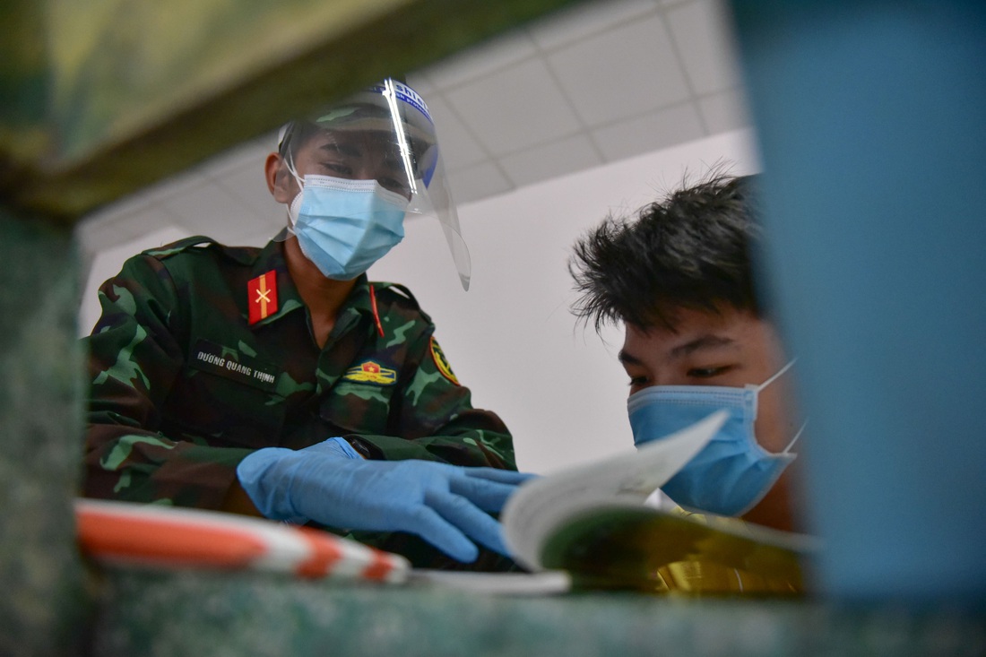 Phòng học dã chiến mùa tựu trường - Ảnh 4. Phòng học dã chiến mùa tựu trường - Ảnh 4.