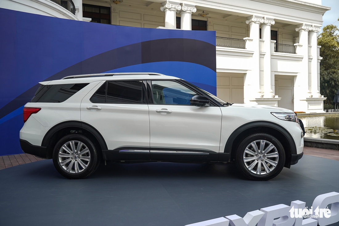 Ford Explorer 2022 ra mắt Việt Nam: Nhập Mỹ, 1 phiên bản giá 2,366 tỉ đồng - Ảnh 2.