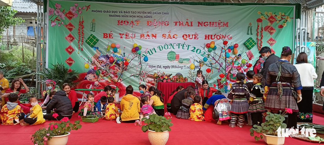 Sắc màu văn hóa Tết trong sân trường - Ảnh 7. Sắc màu văn hóa Tết trong sân trường - Ảnh 7.