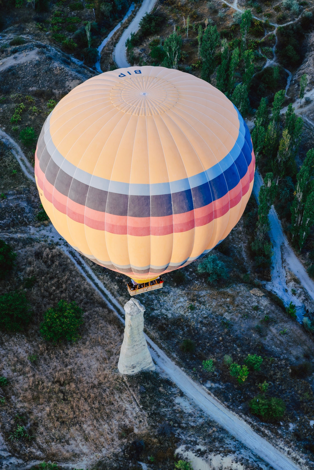 Bay khinh khí cầu trên những kỳ quan ở Cappadocia - Ảnh 14.