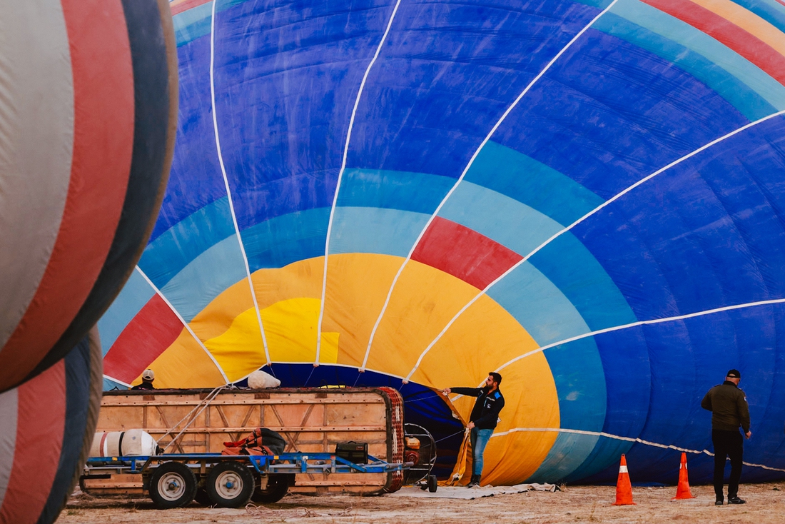 Bay khinh khí cầu trên những kỳ quan ở Cappadocia - Ảnh 4.