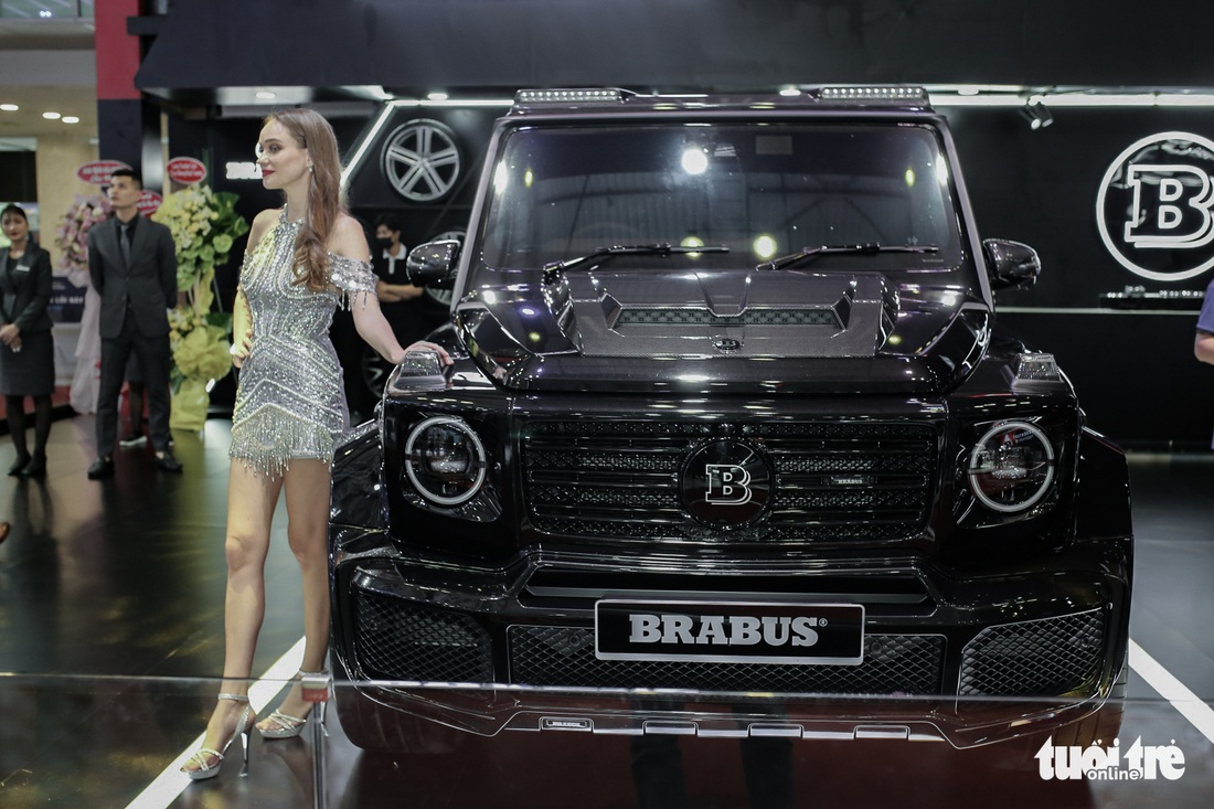 Brabus G400 - Xe tay lái nghịch duy nhất tại VMS 2022 - Ảnh 4.