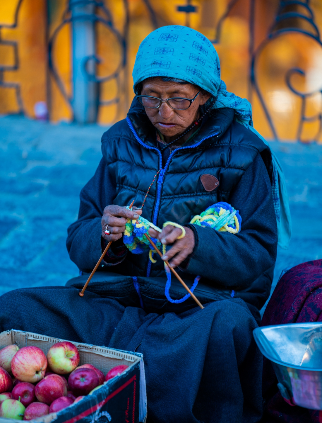 Chạy xe máy dưới núi tuyết tại Ladakh và kỷ niệm lạc đường trong đêm của travel blogger Việt - Ảnh 3.