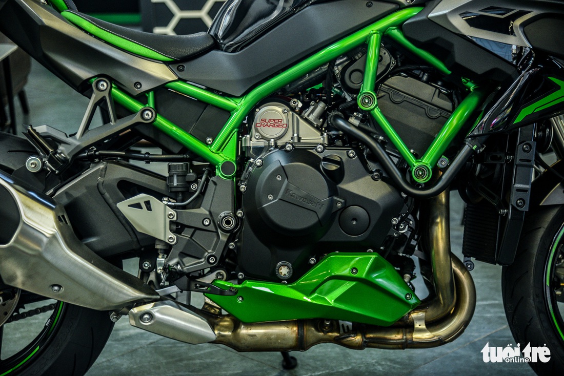 Kawasaki Z H2 - Mô tô 1.000 phân khối, giá chính hãng 770 triệu đồng - Ảnh 9.