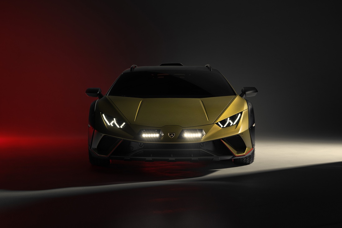 Lamborghini Huracan Sterrato ra mắt: Khi siêu xe cũng off-road - Ảnh 8.