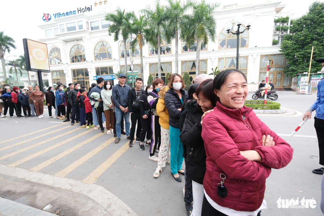 Ngày của phở 2022: Quá bất ngờ và cảm động về tình yêu dành cho phở! - Ảnh 8.