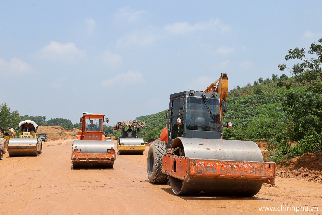 Tin tức sáng 19-12: Sẽ chỉnh trang phần còn lại bến Bạch Đằng; Dừng 3 dự án bất động sản núi Bà Đen - Ảnh 3.