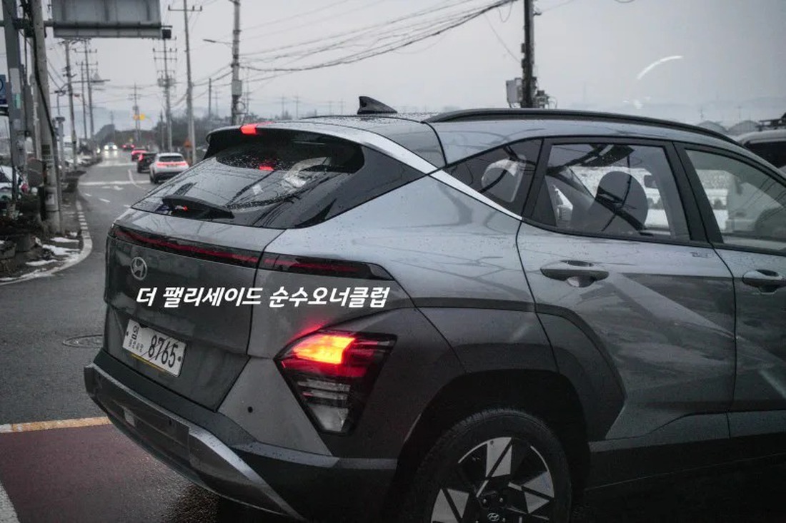 Hyundai Kona đời mới lần đầu lộ diện ngoài đời thực: Lột xác rõ nét so với bản từng bán ở Việt Nam - Ảnh 6.