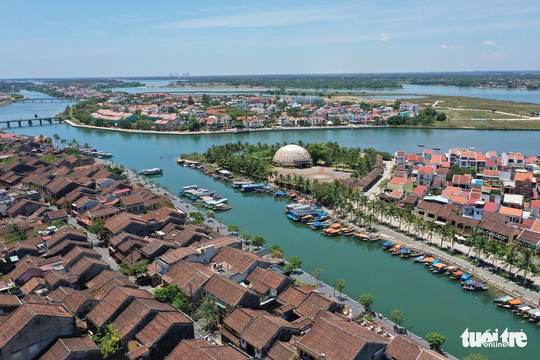 Tết dương lịch 2023: TP.HCM, Nha Trang, Hà Nội... bùng nổ các hoạt động đón năm mới - Ảnh 12.