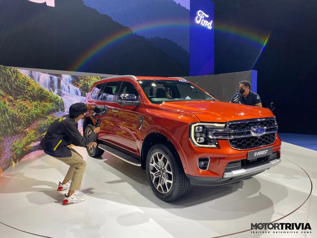 Cận cảnh Ford Ranger và Everest 2023 vừa ra mắt Thái Lan, về Việt Nam cuối năm nay - Ảnh 14.