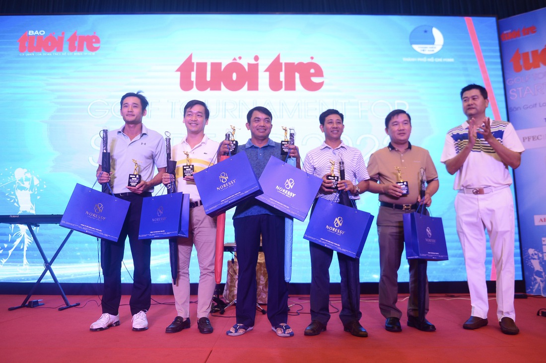 Sôi nổi đêm Gala trao giải Golf Tournament For Start-up 2022 - Ảnh 7.