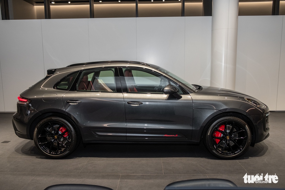 Porsche Macan 2022 ra mắt Việt Nam, giá từ 2,992 tỉ đồng - Ảnh 3.