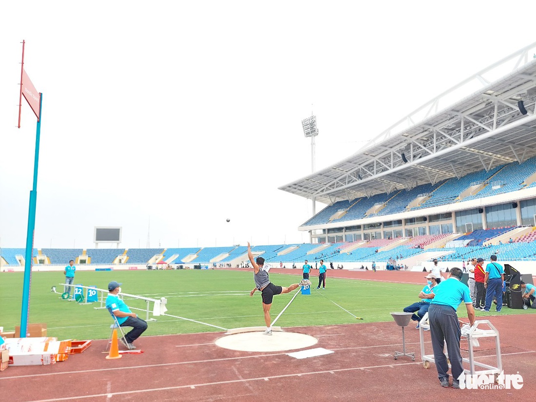 Vận hành hệ thống thi đấu điền kinh SEA Games 31, xuất hiện nhiều sự cố... gây cười! - Ảnh 6.