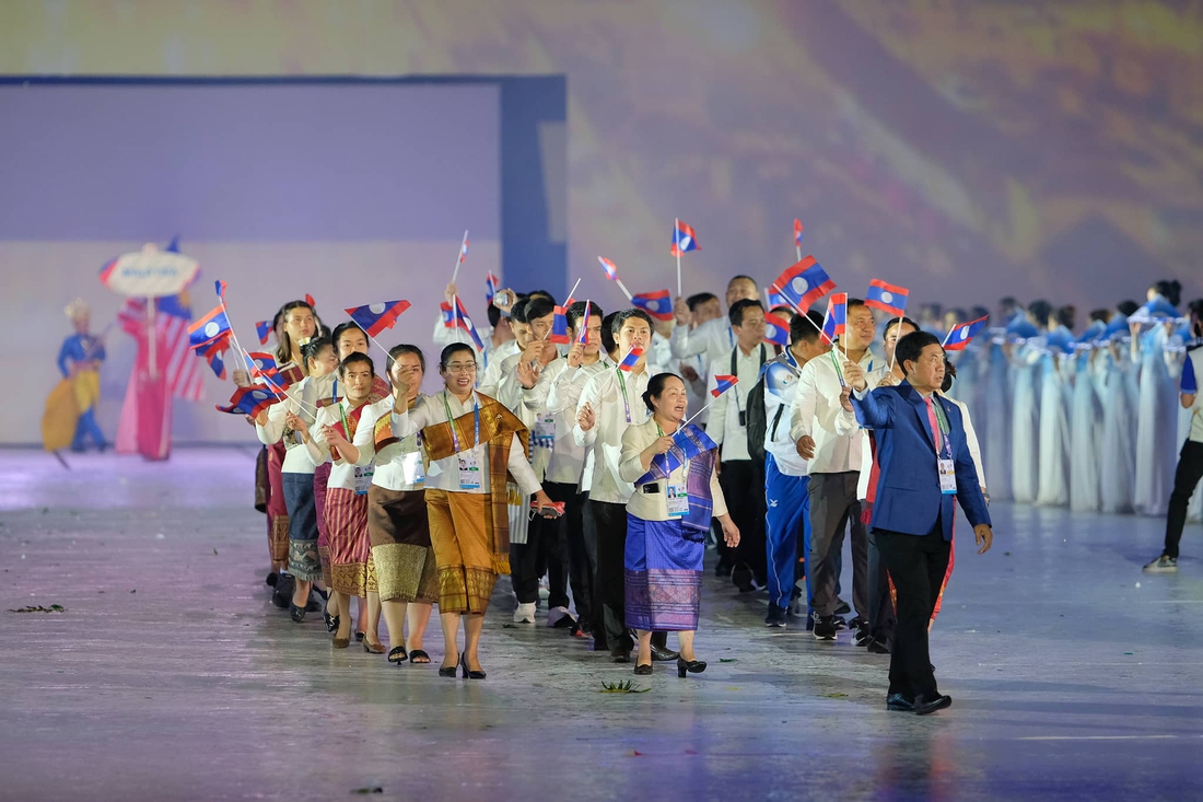 SEA Games 31 khai mạc bằng bữa tiệc âm thanh và ánh sáng hoành tráng - Ảnh 19.