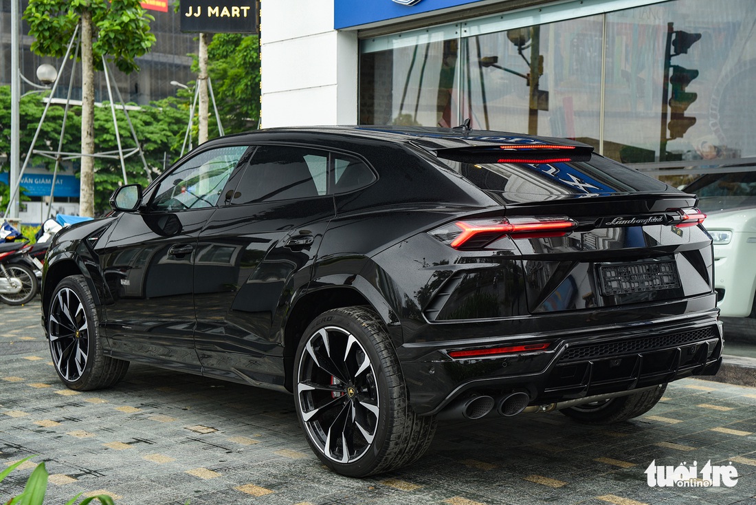 Siêu SUV Lamborghini Urus 2022 đầu tiên về Việt Nam, giá hơn 20 tỉ đồng - Ảnh 5.