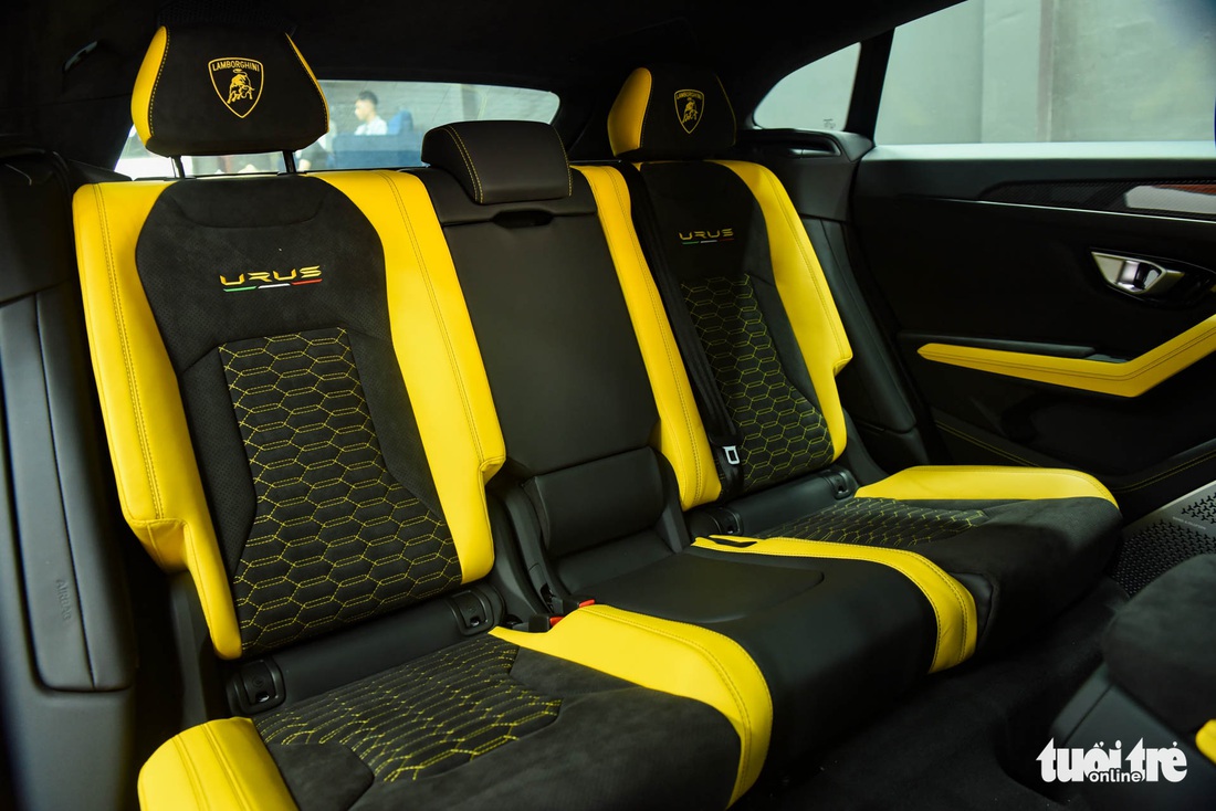 Lamborghini Urus Pearl Capsule - Siêu SUV hàng độc tại Việt Nam - Ảnh 11.