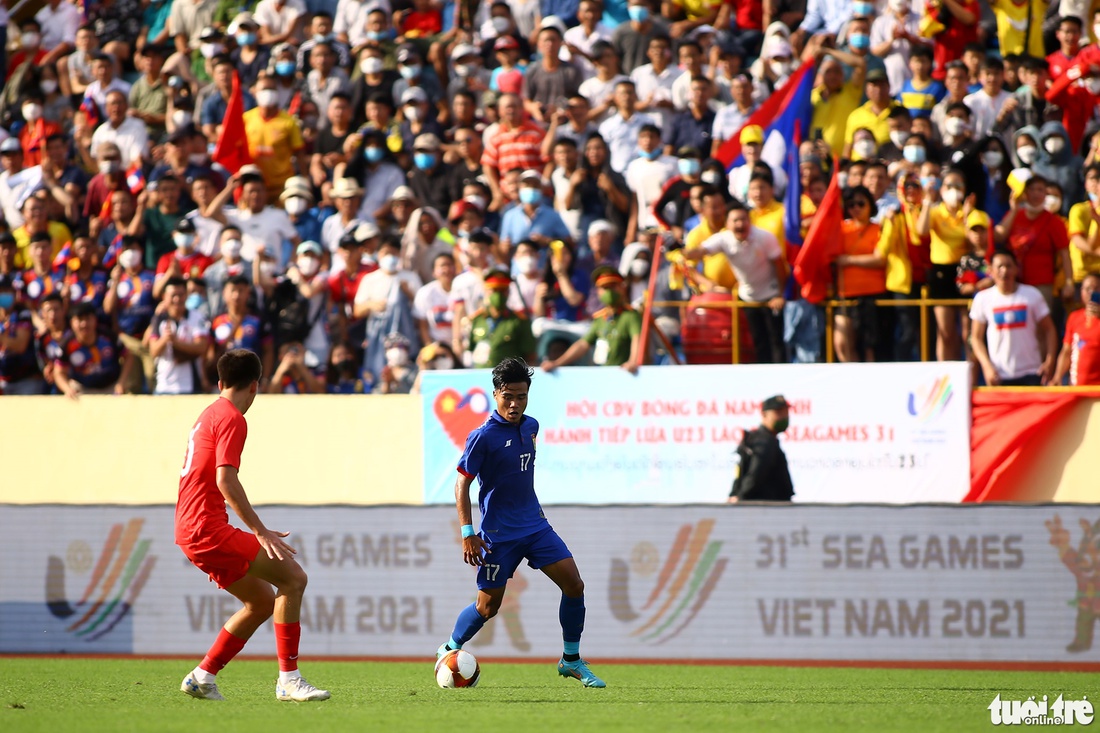 Những hình ảnh trận đấu U23 Lào - U23 Singapore - Ảnh 4.