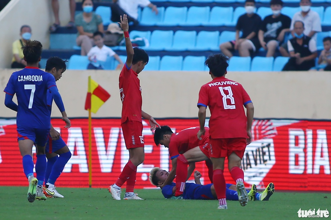 U23 Campuchia có đồng HLV trưởng là danh thủ Keisuke Honda - Ảnh 6.