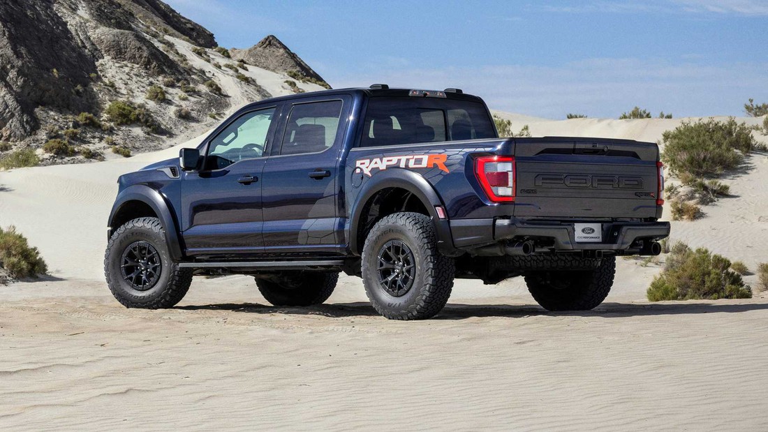 Ford F-150 Raptor R ra mắt: Bán tải có sức mạnh ngang siêu xe - Ảnh 4.