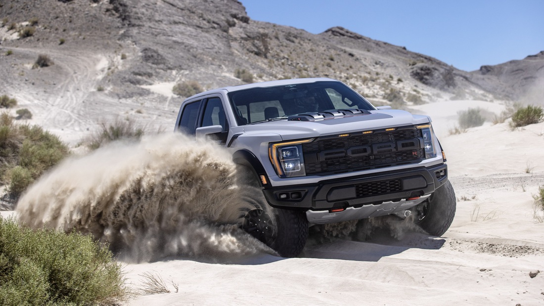 Ford F-150 Raptor R ra mắt: Bán tải có sức mạnh ngang siêu xe - Ảnh 13.