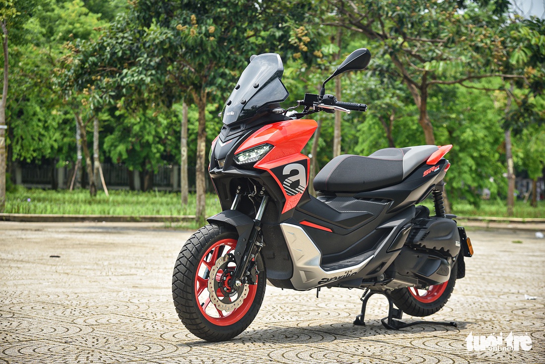 Xe tay ga cho dân mê phượt: Aprilia SR GT 200 giá từ 97 triệu đồng - Ảnh 2.