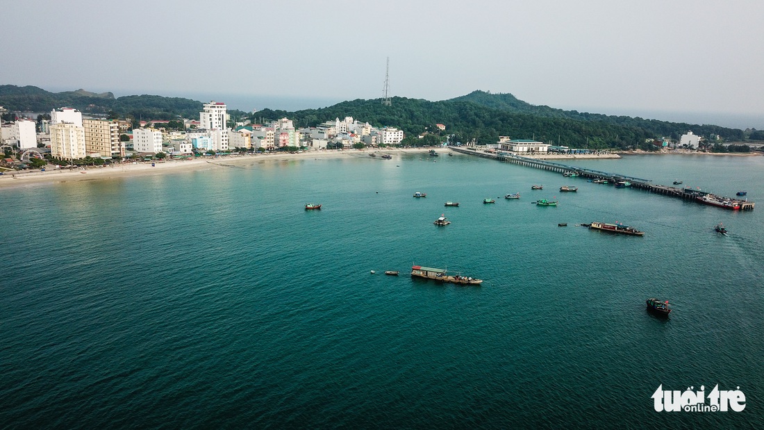 Đi chơi dịp lễ 2-9: Dạo quanh Hà Nội, lên Tây Bắc ngắm mùa vàng, foodtour phố cảng - Ảnh 8.