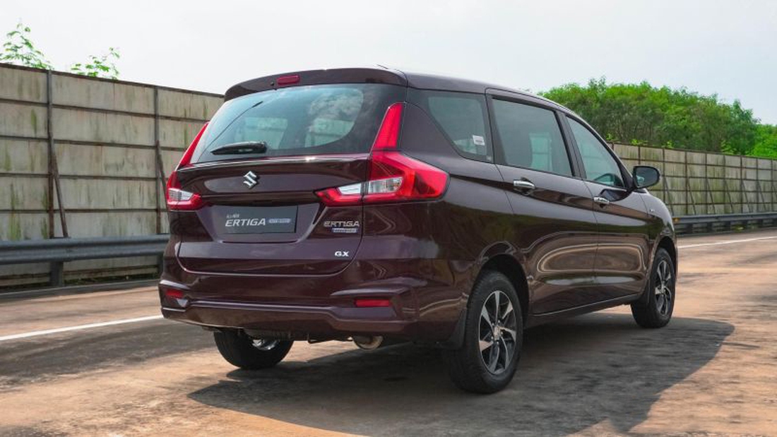 Suzuki Ertiga Hybrid giá dự kiến từ 528 triệu, nâng cấp động cơ đấu Mitsubishi Xpander - Ảnh 3.