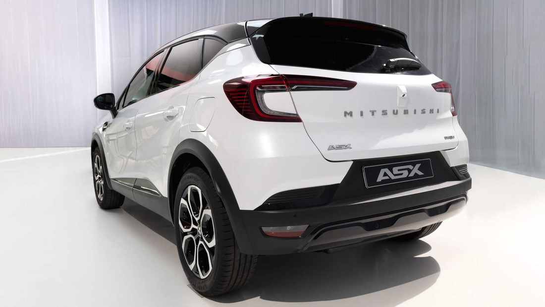 Mitsubishi Outlander Sport 2023 ra mắt: Khác toàn diện, tăng sức đấu Kia Seltos - Ảnh 5.