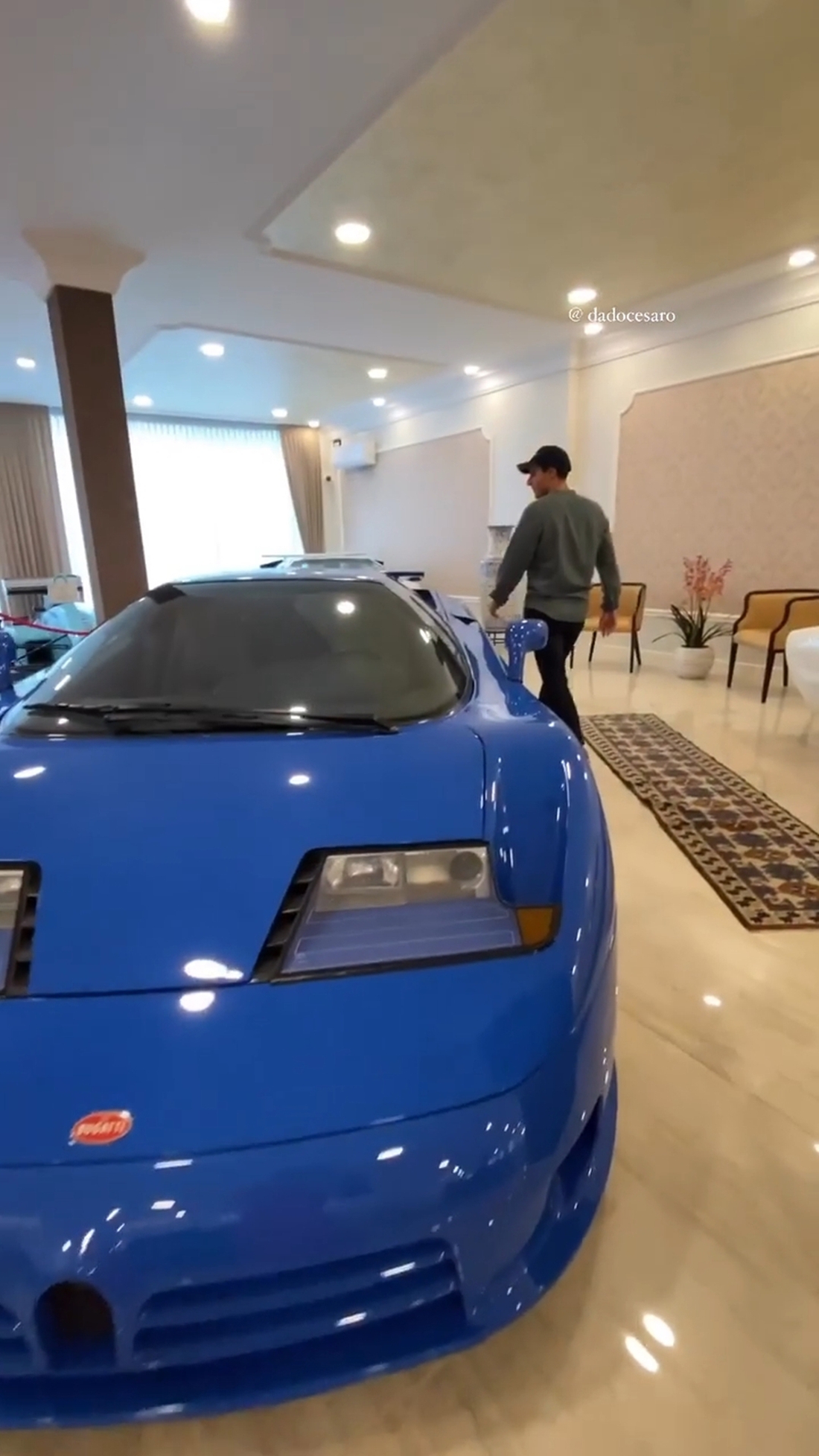 Bộ sưu tập xe bí ẩn trị giá 11 triệu USD: Xe không nằm garage mà ở ngay trong nhà - Ảnh 5. Bộ sưu tập xe bí ẩn trị giá 11 triệu USD: Xe không nằm garage mà ở ngay trong nhà - Ảnh 5.