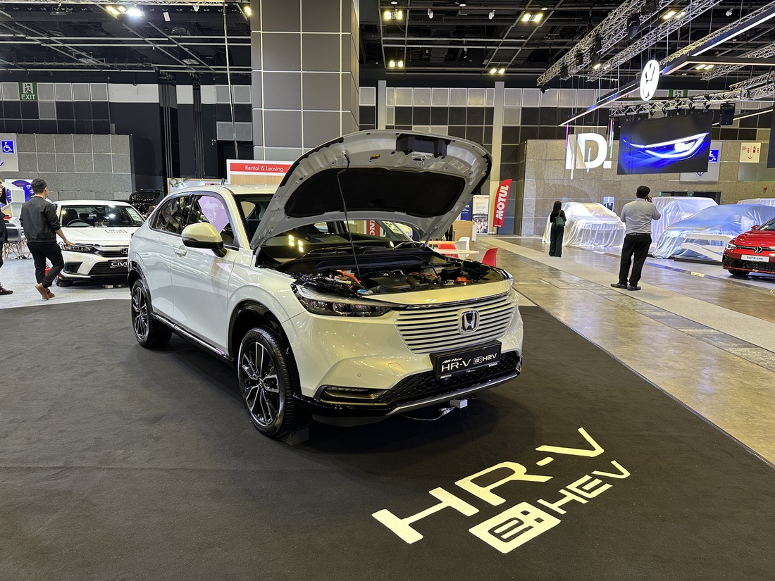 Toàn cảnh Singapore Motor Show 2023 đang diễn ra: Nhiều xe có thể sớm mở bán tại Việt Nam - Ảnh 6.