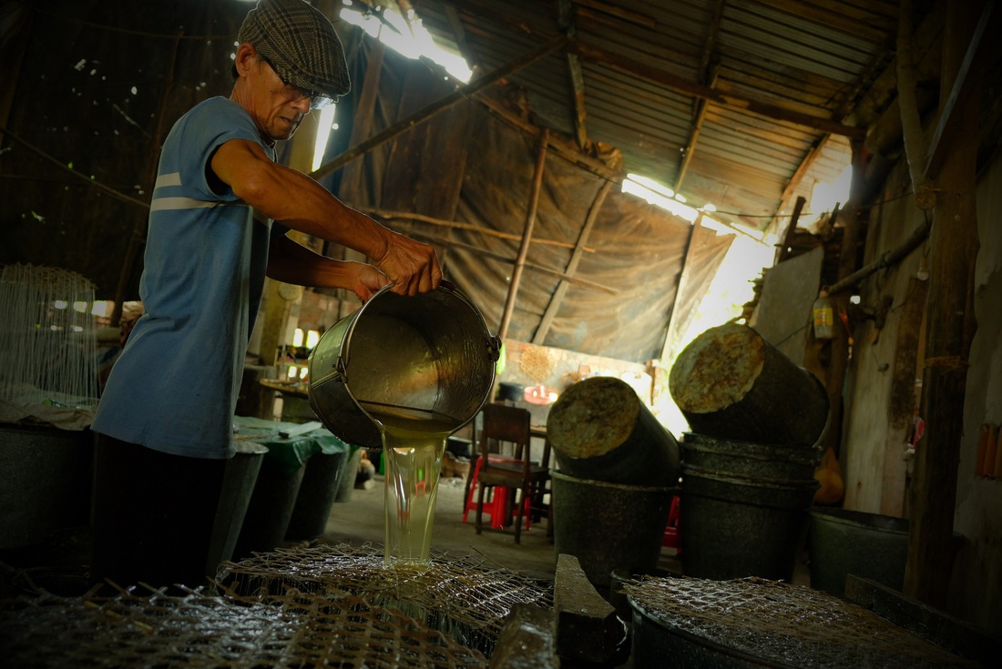 Lạ lẫm đường phèn kết tinh ít người biết - Ảnh 2.