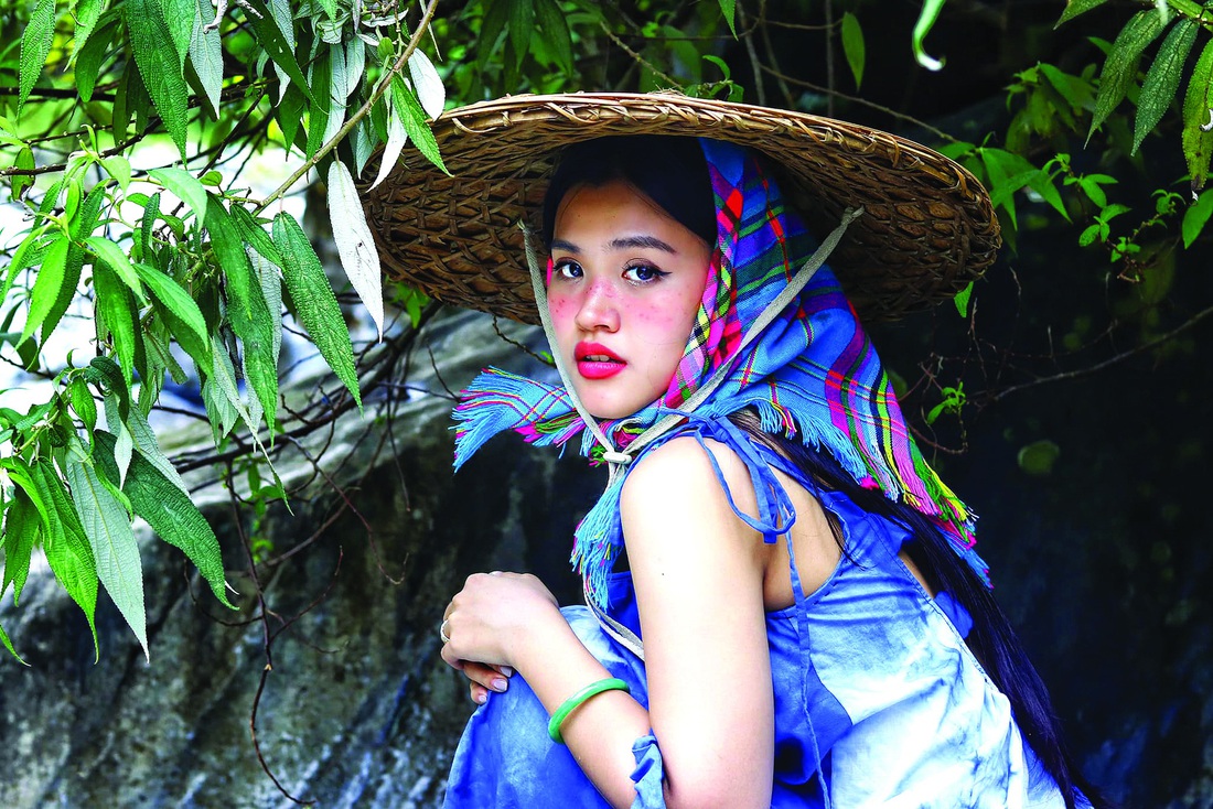 Nhuộm chàm ở thung lũng Khói xanh và 3 cô gái Sín Chải- Ảnh 1.
