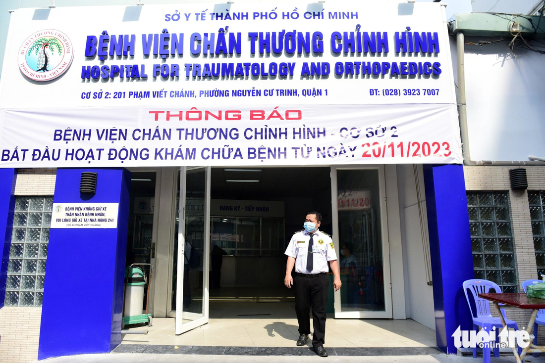 Sau gần 3 tuần khẩn trương sửa chữa, Bệnh viện Chấn thương chỉnh hình cơ sở 2, địa chỉ 201 Phạm Viết Chánh, phường Nguyễn Cư Trinh, quận 1 (cơ sở cũ của Bệnh viện Truyền máu Huyết học) đã hoạt động