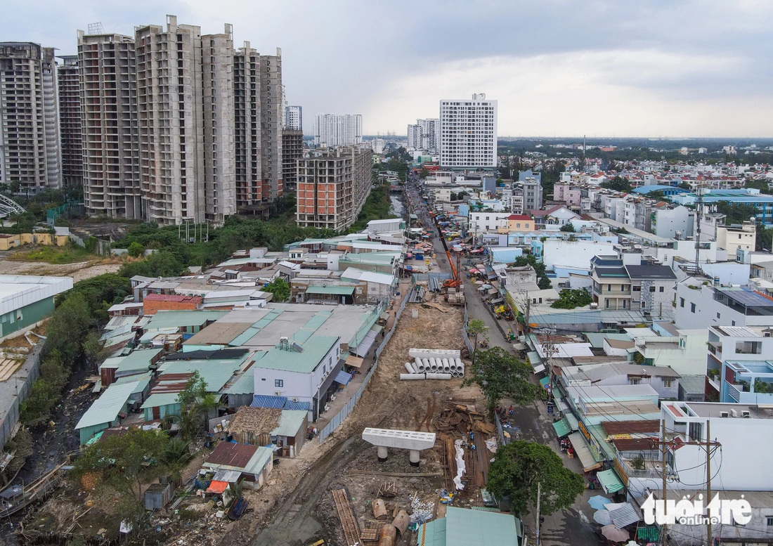 Phía huyện Nhà Bè cũng đã chi trả và vận động 46/46 hộ bàn giao mặt bằng (hoàn thành toàn bộ 100% tháng 9) - Ảnh: CHÂU TUẤN