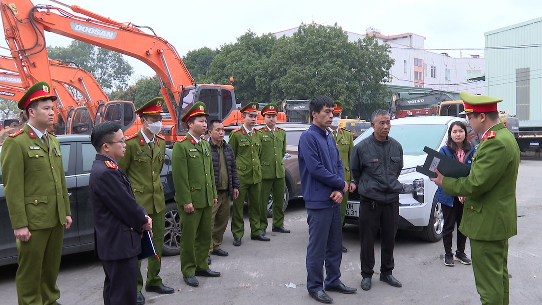 Tin tức sáng 27-2: Hà Nội chỉ còn 16/31 trung tâm đăng kiểm hoạt động - Ảnh 1.