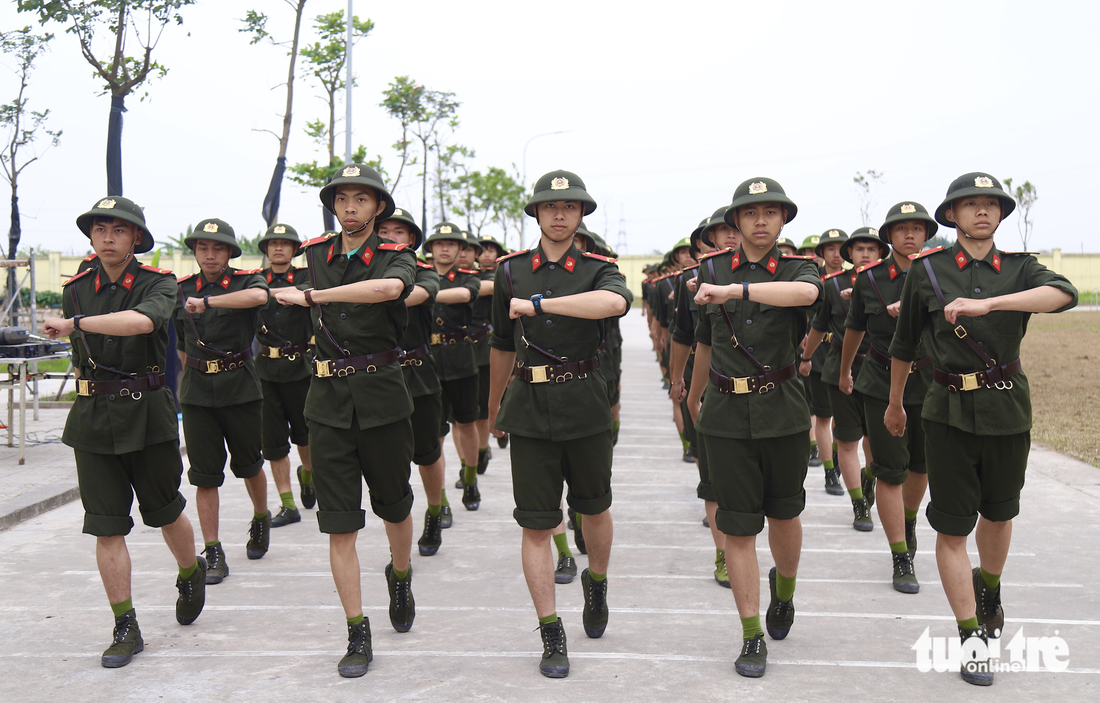 1 tháng thao trường của 800 tân binh công an - Ảnh 8.