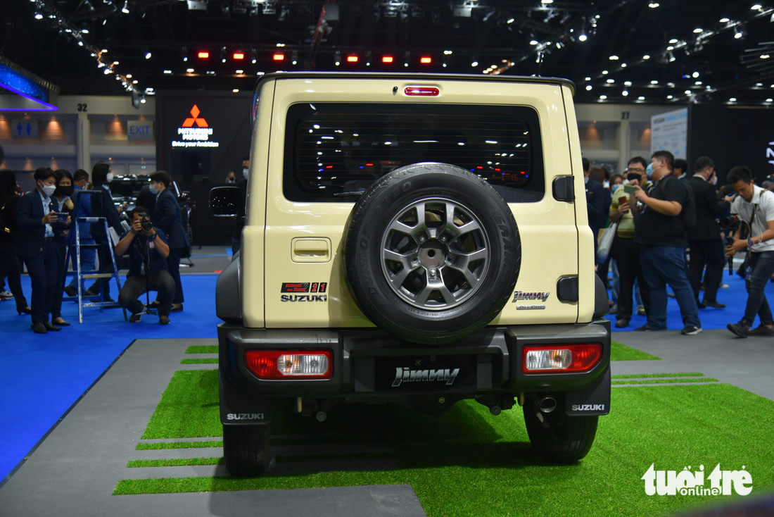 Khám phá Suzuki Jimny đang nhận cọc ở Việt Nam: Mercedes G-Class thu nhỏ, giá khó dưới 800 triệu - Ảnh 10.