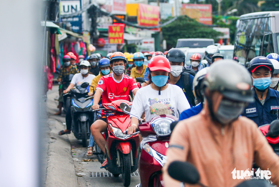 TP.HCM lên kế hoạch mở rộng quốc lộ 13 sau 22 năm điều chỉnh - Ảnh 2.