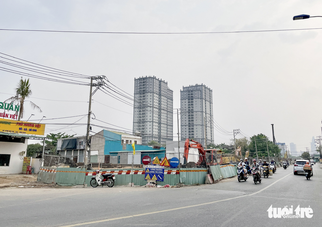 Đường Lương Định Của dài 2,5km làm 8 năm, bây giờ ra sao? - Ảnh 5.