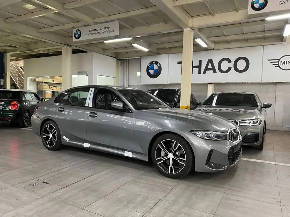 BMW 3-Series bản full gần 1,9 tỉ: Có trang bị lần đầu xuất hiện, vẫn thua C-Class - Ảnh 7.