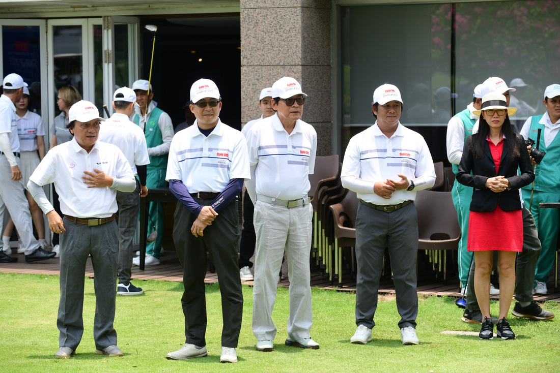 Các golfer sẵn sàng bước vào tranh tại Giải Tuổi Trẻ Golf Tournament For Start-up - Ảnh: QUANG ĐỊNH