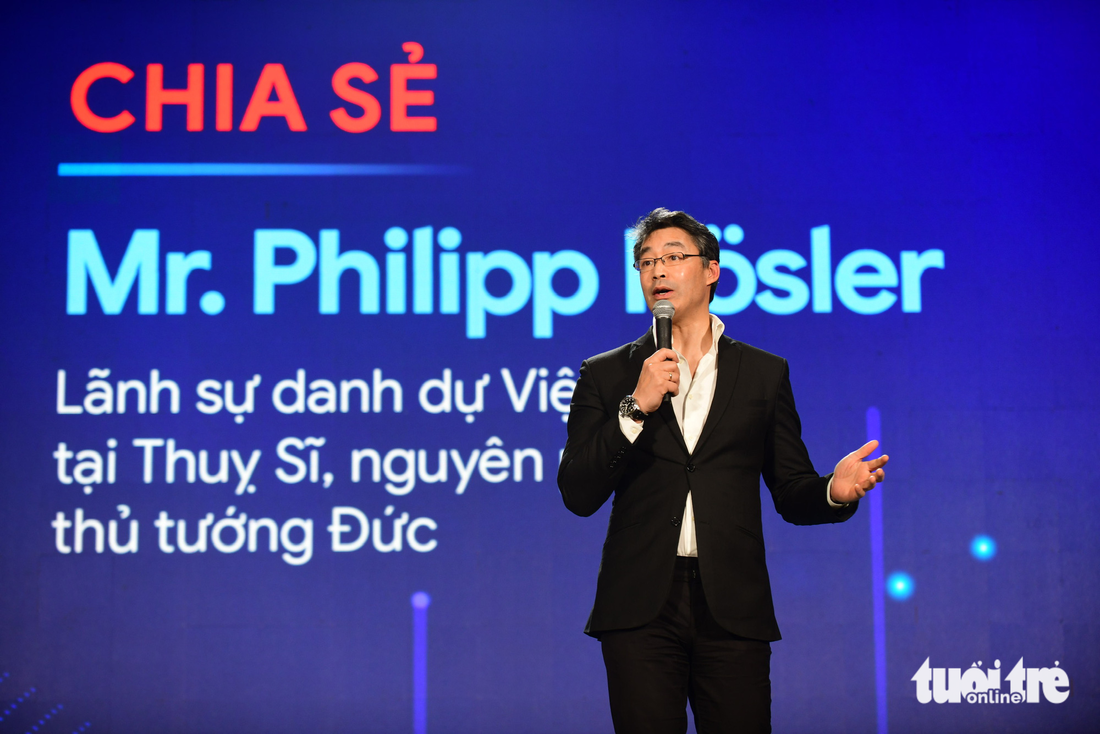 Chuyên gia kinh tế Philipp Rösler: Sẽ luôn có khủng hoảng, quan trọng là phải đứng lên - Ảnh 1.